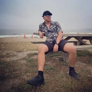 Meet your Posher, Negro